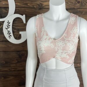 Soprano | Ribbed Striped‎ Floral Embroidered Cropped Top Sleeveless Deep V-Neck